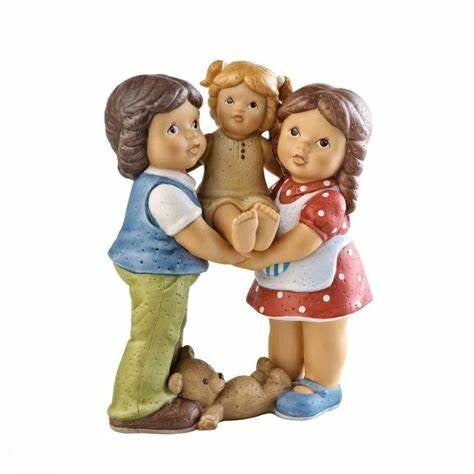 Figurina Tre Bambini Nina e Marco in Porcellana L. 10,5 H. 14,5 cm Goebel