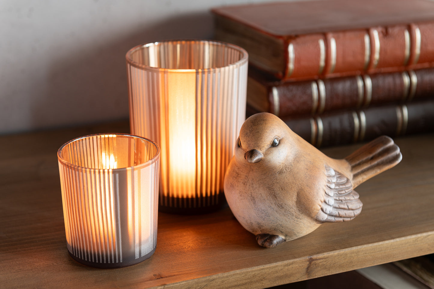 Decoro uccello porcellana marrone J-LINE by JOLIPA