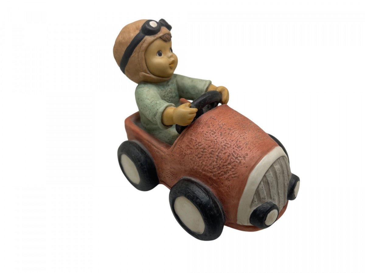 Figurina Marco va in auto Nina e Marco Goebel