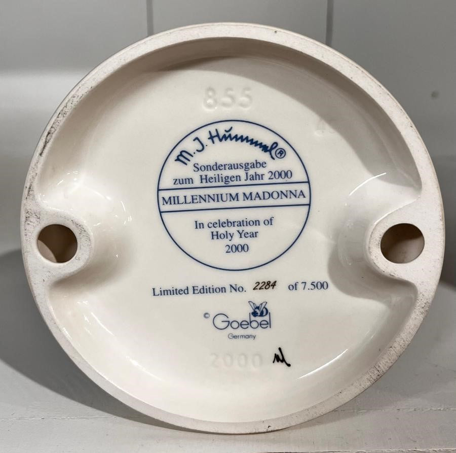 Madonna del Millennio Limited Edition Goebel Hummel