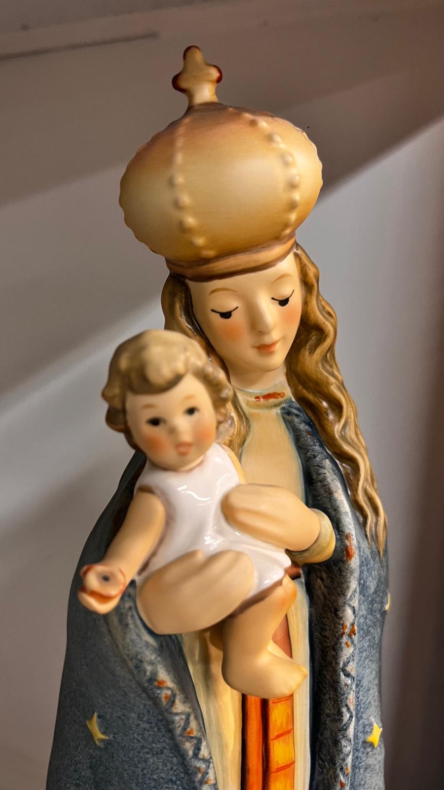 Madonna del Millennio Limited Edition Goebel Hummel